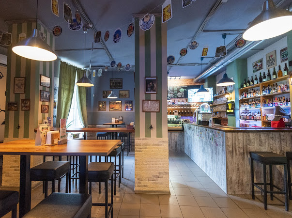 bar
